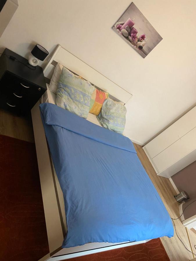 Superbe Appartement 샤를루아 외부 사진