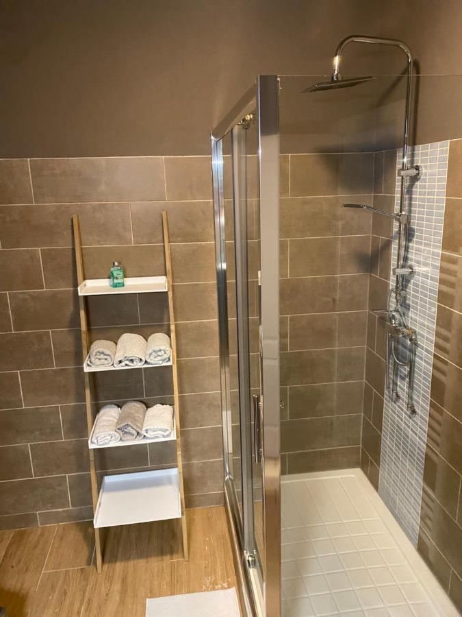 Superbe Appartement 샤를루아 외부 사진
