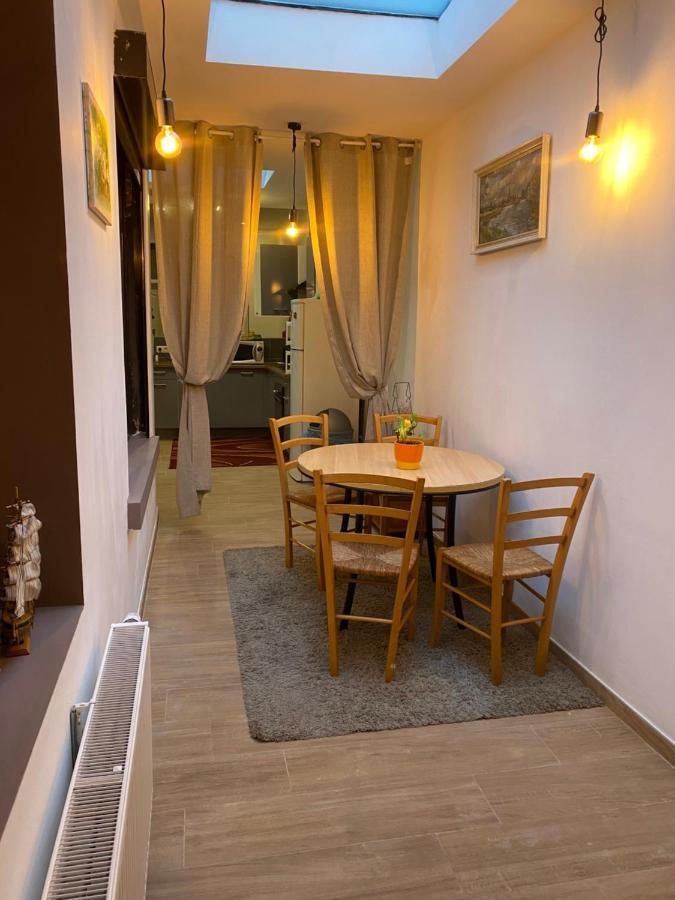 Superbe Appartement 샤를루아 외부 사진