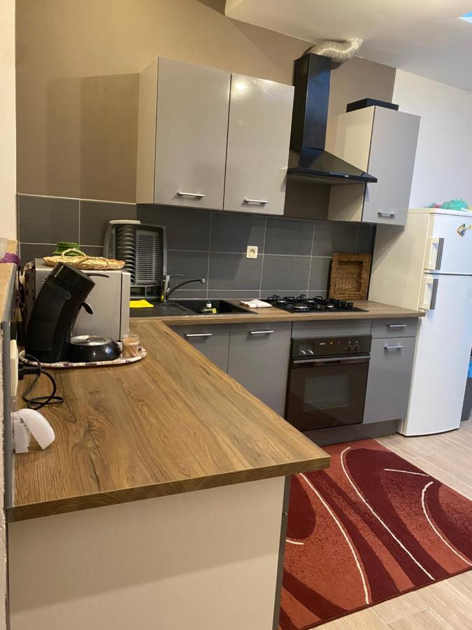 Superbe Appartement 샤를루아 외부 사진