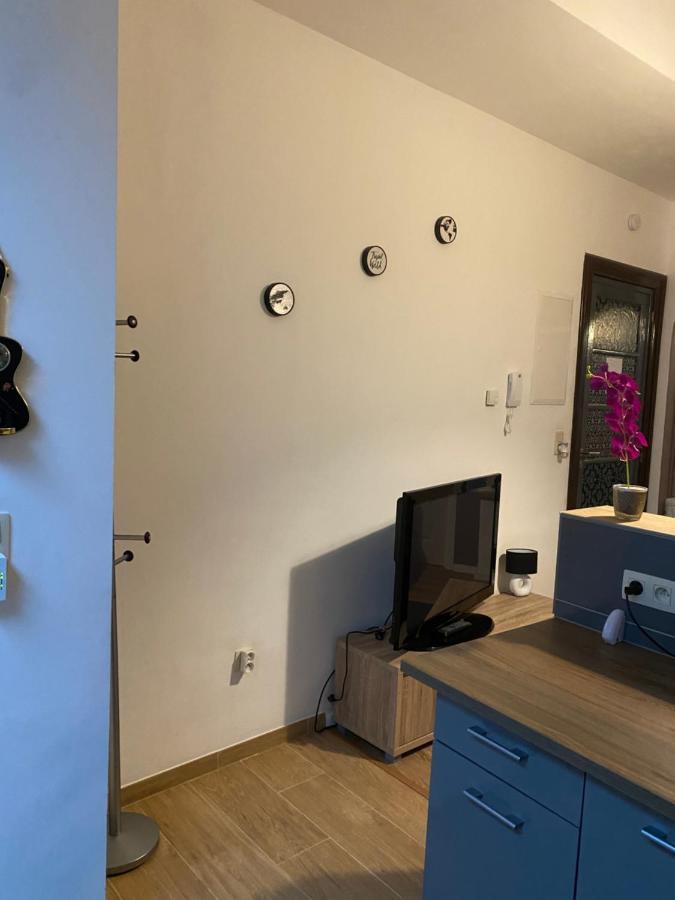 Superbe Appartement 샤를루아 외부 사진
