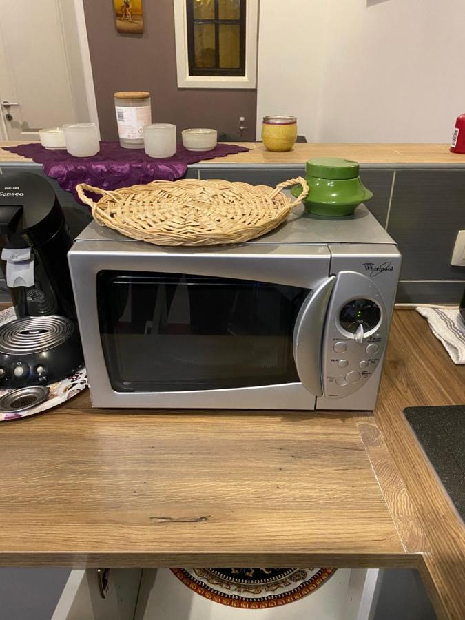 Superbe Appartement 샤를루아 외부 사진