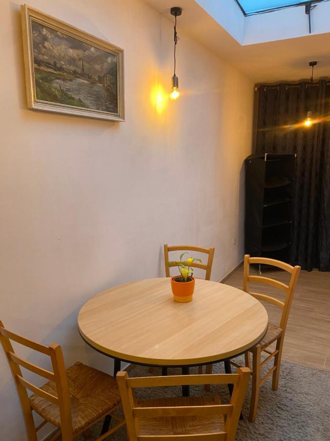 Superbe Appartement 샤를루아 외부 사진